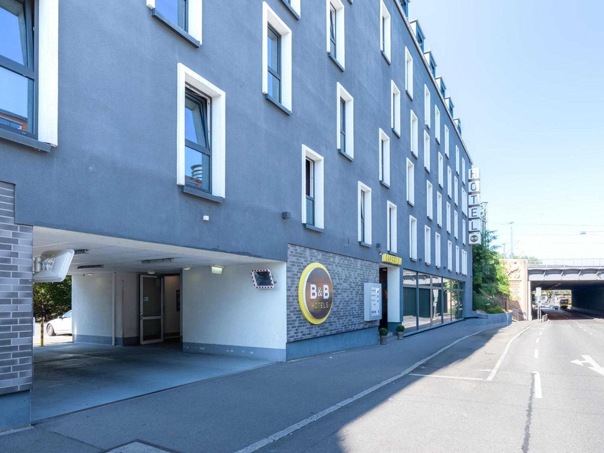 B&B Hotel Stuttgart-Bad Cannstatt エクステリア 写真