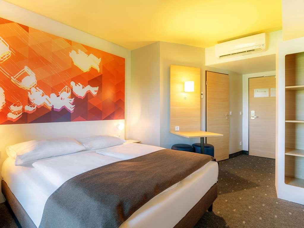 B&B Hotel Stuttgart-Bad Cannstatt 部屋 写真